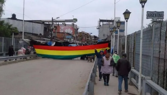Hoy podría destrabarse el corte en el puente internacional