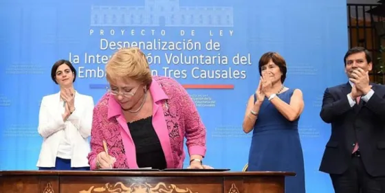 Se aprobó la despenalización del aborto en Chile