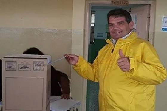 Olmedo: “La máquina de voto electrónico más de una vez hace trampa”