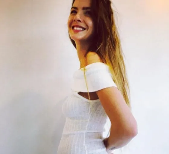 La China Suarez mostró su pancita en la playa