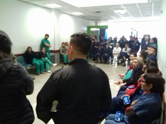 Asamblea en el Materno Infantil. Foto: Canal 7 de Salta