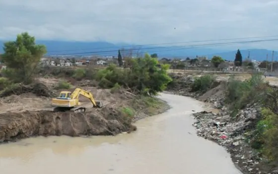La justicia ordenó la presentación de un plan de saneamiento para el Rio Arenales