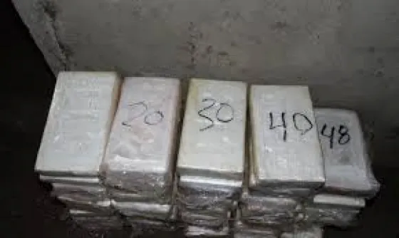 Escondian 138 kilos de cocaína en productos regionales