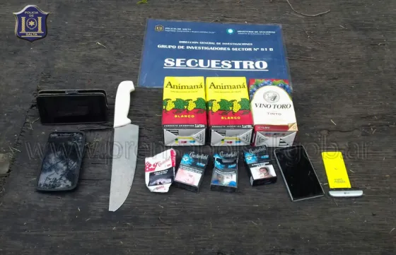 Hicieron un boquete en la pared para robar vino