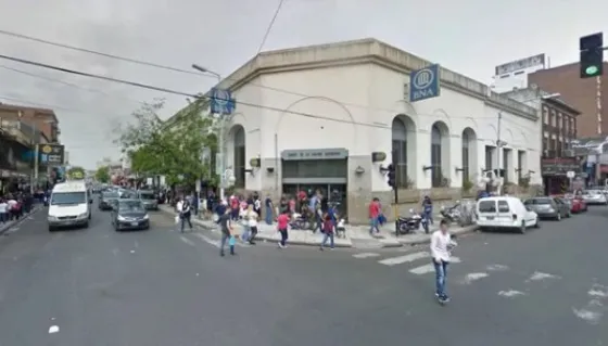 De película: en un Banco de Morón tomaron un rehén y robaron casi un millón de pesos