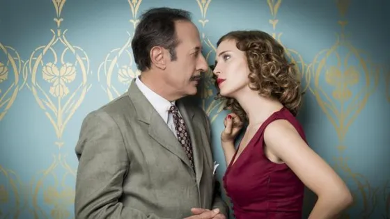 ¡Imperdible! Guillermo Francella y Luisana Lopilato envueltos en una pasión amorosa