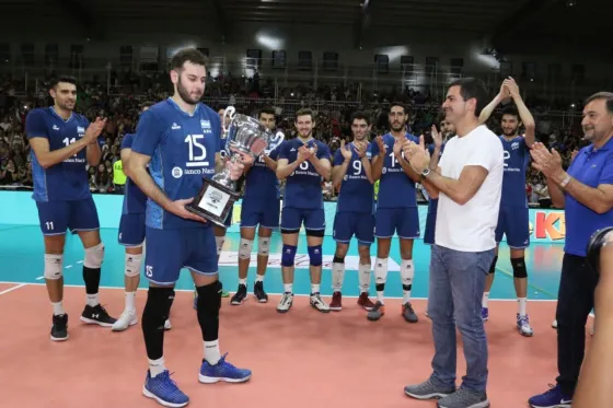 #BuenasNoticias El pre mundial de vóley dejó una importante ayuda económica al vóley salteño