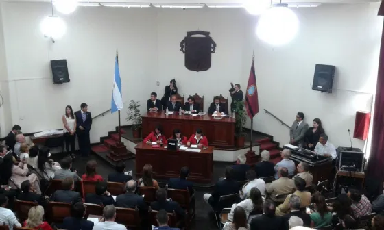 Gustavo Sáenz, intendente capitalino en la apertura de sesiones del Concejo Deliberante