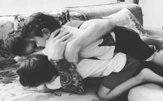 El reencuentro de Messi con sus hijos. Video