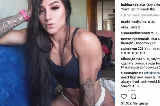 Miss Iron Bum la fisicoculturista que transformó su cuerpo por el bullying. Video