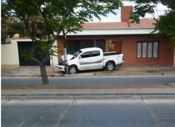 En un lavadero de Salta, no solo te lavan el auto también te lo chocan