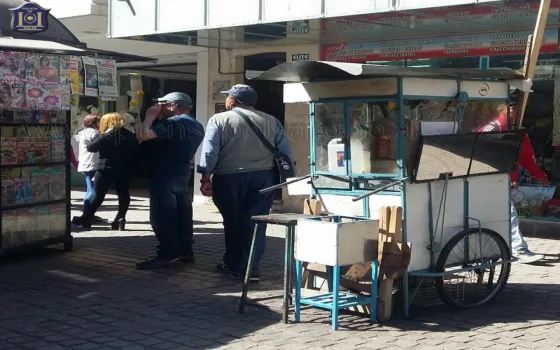 ¡No se salva ni el pochoclero!