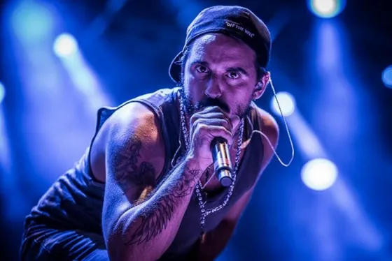 Acusaron de abuso al vocalista de Salta la banca