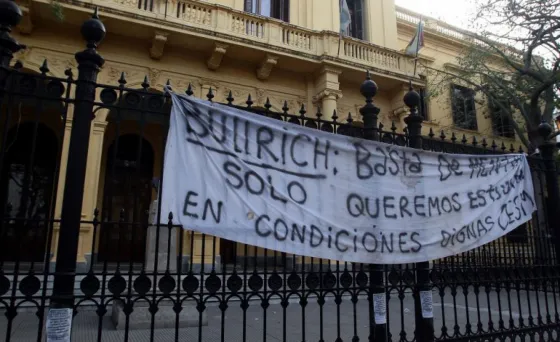 Toma de colegios: Insisten en la reforma educativa