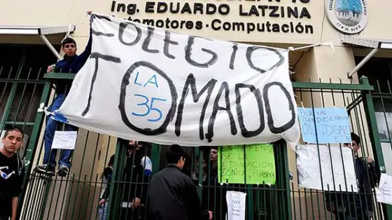 Toma de colegios: Aseguran que no darán marcha atrás con la reforma