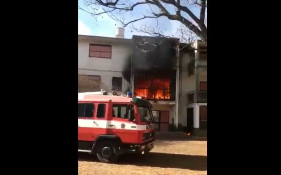 Ciudad del Milagro: Piden donaciones para la familia que perdió todo en el incendio