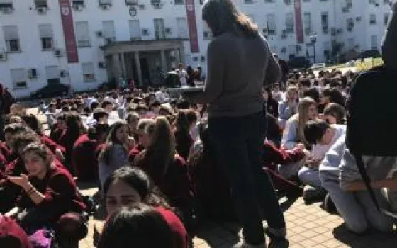 Evacuaron la escuela a la que asisten los hijos de María Eugenia Vidal