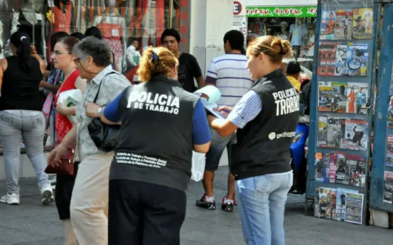 Día del Empleado de Comercio: Ya se registraron denuncias por no respetar el descanso de trabajadores