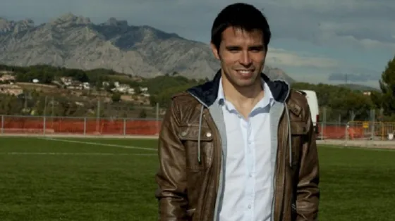 Saviola y un exótico destino para arrancar como DT