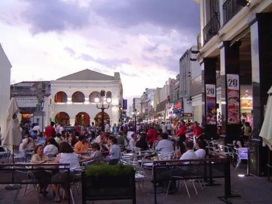 “El sector turístico aún sigue siendo informal”