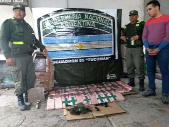 Un gendarme transportaba 150 kilos de cocaína