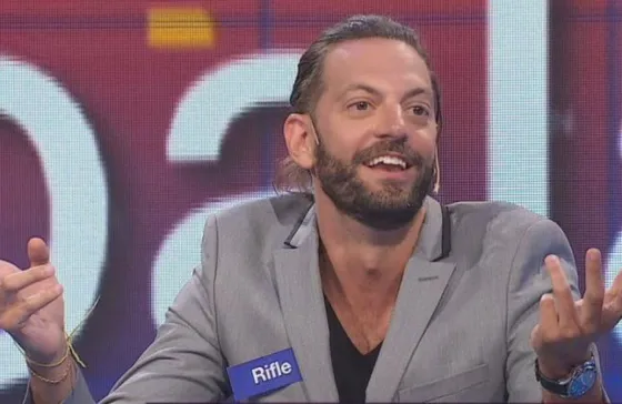 El chiste de mal gusto del Rifle Varela sobre la muerte de Antoñana. Video