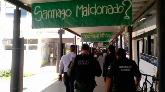 De no creer: Gendarmería interrumpió un acto por Maldonado