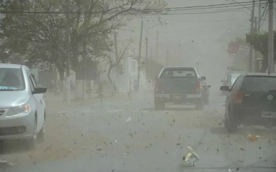 Presta atención a las recomendaciones por el alerta de viento zonda