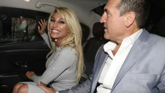 Vicky Xipolitakis anunció su compromiso con su novio millonario