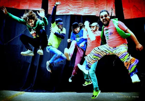 Orgullo salteño: La banda Juanetes toca en el CCK