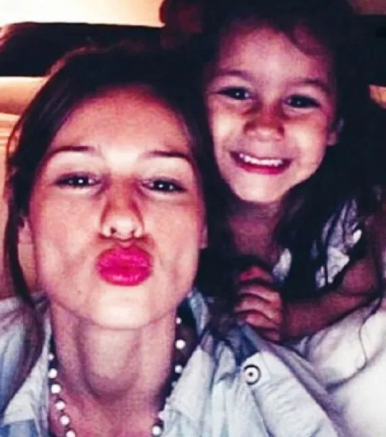 Pampita habló del momento más difícil de su vida