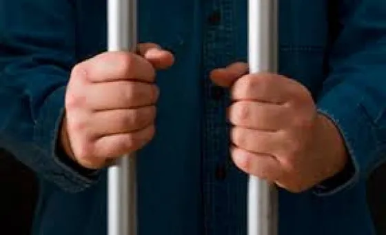 Lo condenaron por apuñalar a un hombre en la “Guardia bajo las Estrellas”