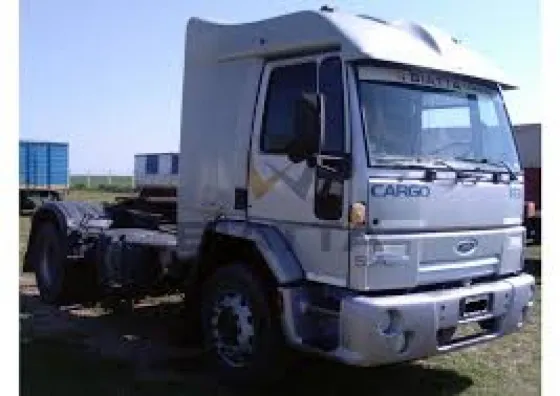  Una automotriz y una concesionaria deben pagar una indemnización por un camión fallado