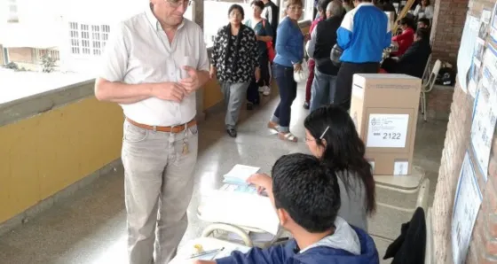 “En campaña los candidatos apelaron al disimulo con pocas ideas”