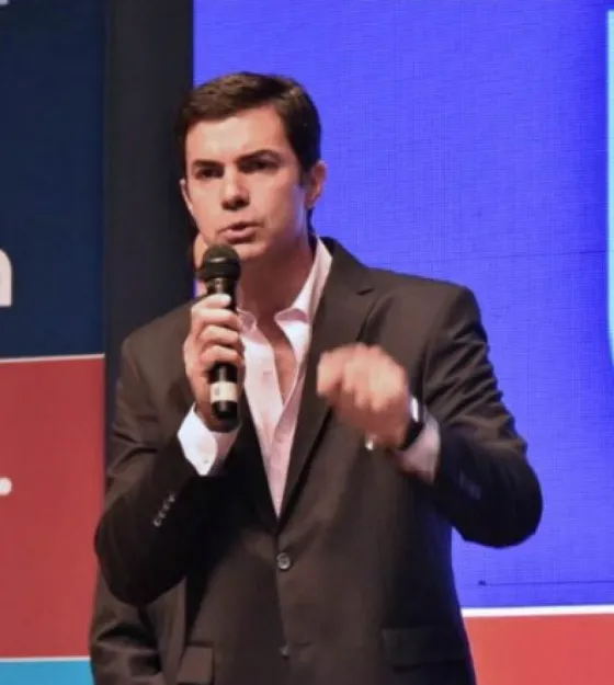 Urtubey felicitó a Martin Grande y prefirió ser prudente con los resultados para Valenzuela