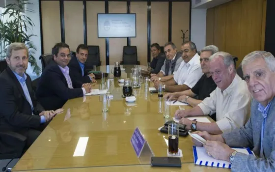 Triaca se reúne con la CGT