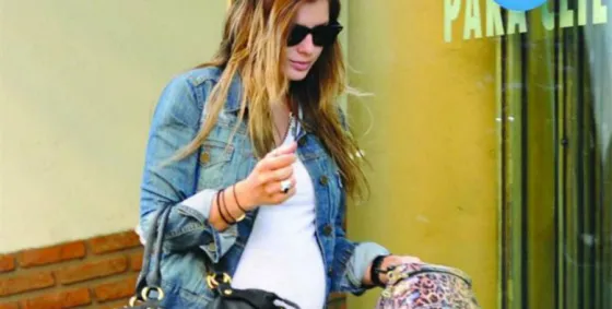 La China Suarez es la mamá más sexy.  Fotos