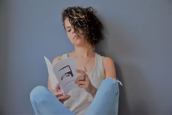 Flor Arias presentará “Desabrigada”