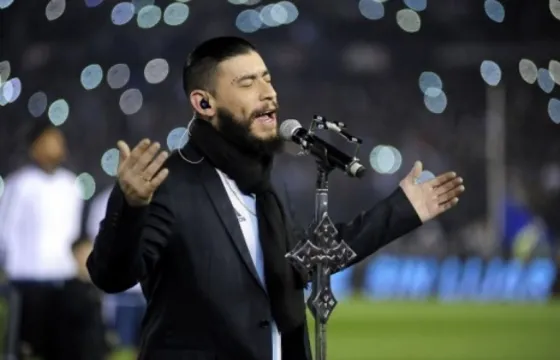 Polémica: Una foto de Ulises Bueno indignó a sus fans