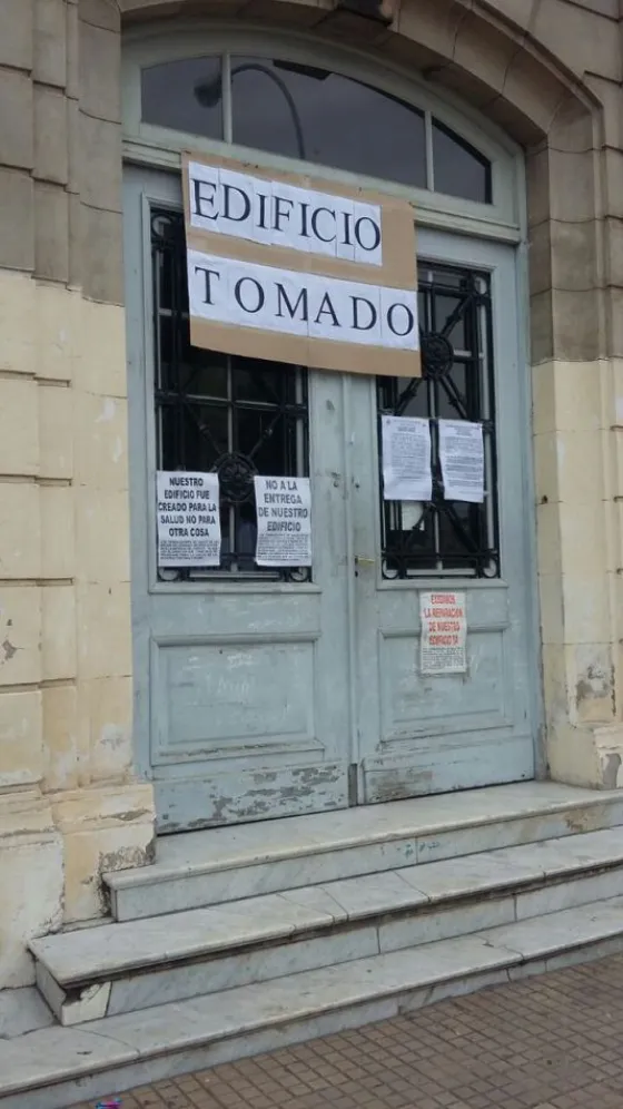 Nueva toma del edificio de la ex Palúdica