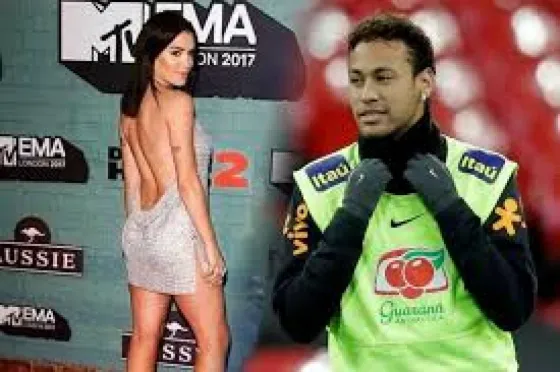 ¿Neymar le tira onda a Lali Espósito?