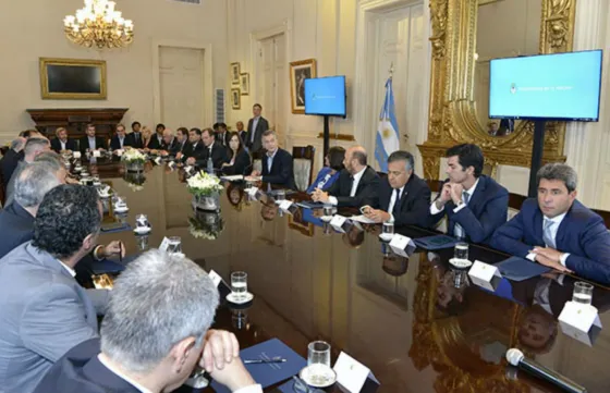 Salta firmó el pacto fiscal con Nación