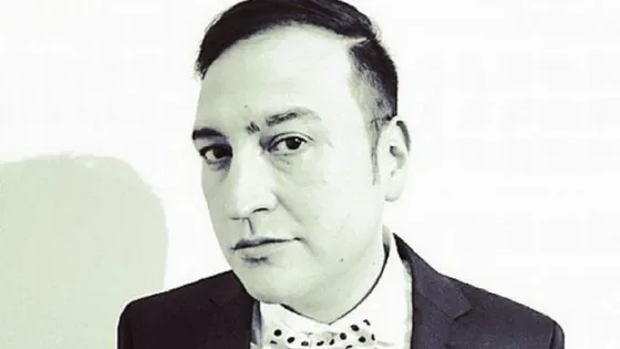 Irreconocible: Leo García se operó completamente la cara