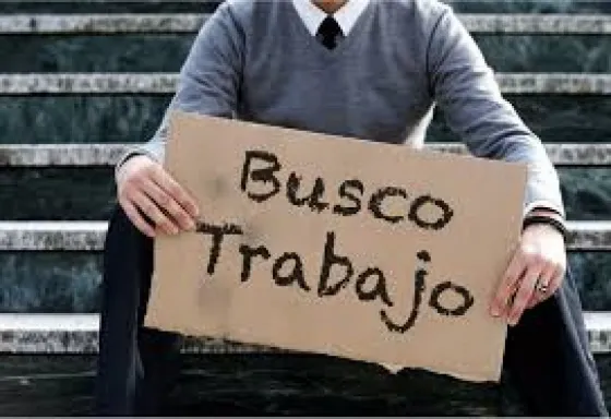 Jóvenes se manifestaron por la falta de empleo