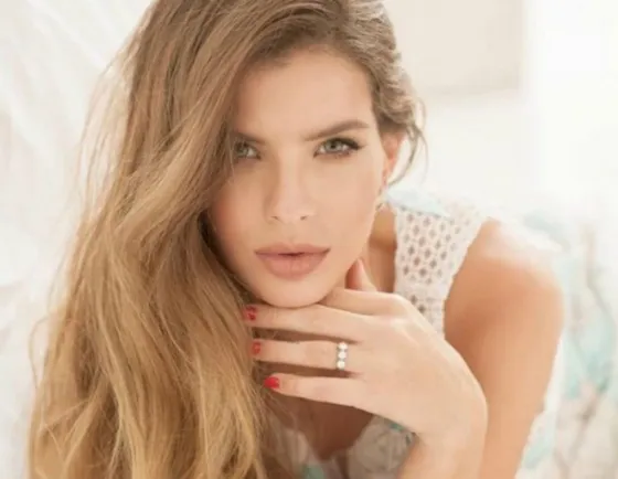 Mirá la producción de fotos de la China Suárez con su pancita de 7 meses de embarazo