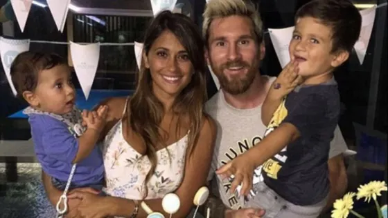 Messi a pleno: Tiernas fotos de Anto y su panza de seis meses