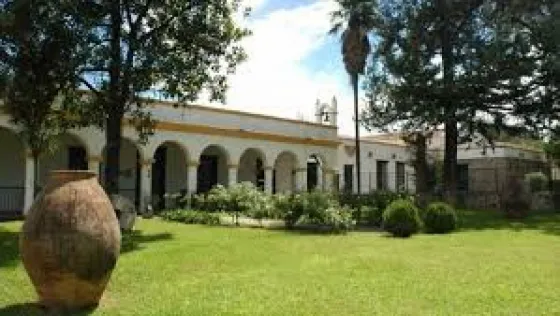 Refaccionarán el Mercado Artesanal después de enero