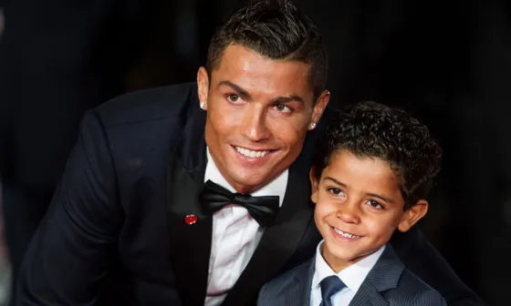 El hijo de Cristiano Ronaldo estrenó Instagram con un mensaje a Messi