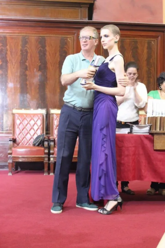 Se recibió  la primera trans en uno de los colegios porteños más tradicionales