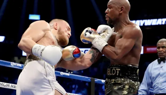 Mayweather sobre Conor McGregor: “Lo hice verse bien para ustedes”